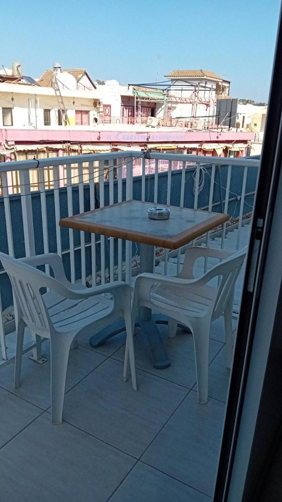 Napa Charles Apts Agia Napa Buitenkant foto